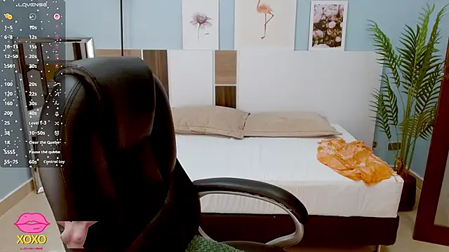sophia_hadid's Live XXX Chat