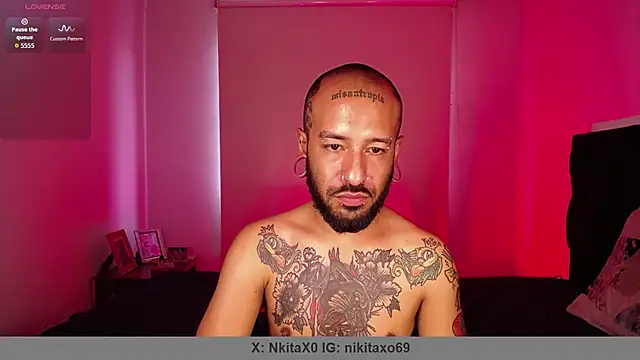 nika_1312 Шоу с уебкамера