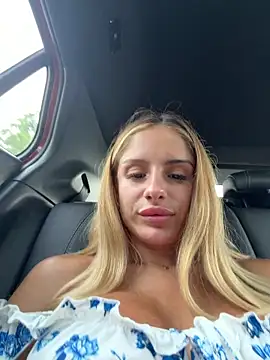 SophieVJ Show in webcam