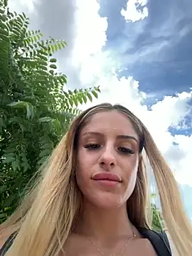 SophieVJ webcam show