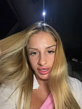 SophieVJ webcam show
