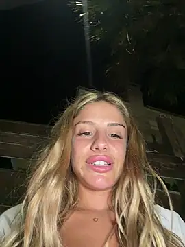 SophieVJ webcam show