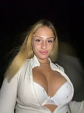 SophieVJ's Webcam Show