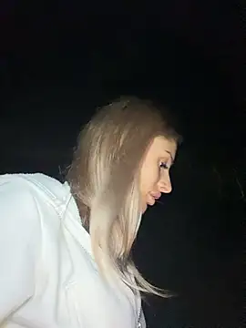 SophieVJ's Live XXX Chat