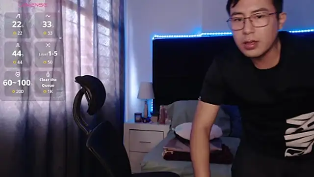 andrewmhilton_ 网络视讯表演
