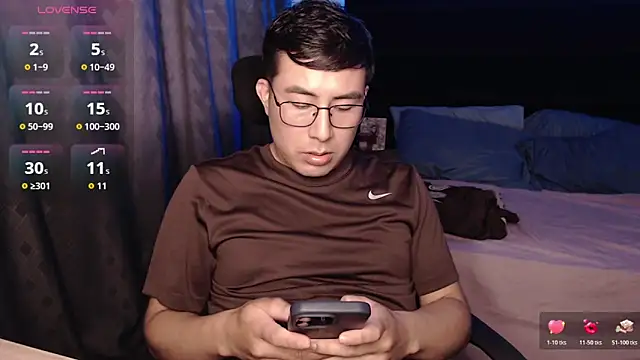 andrewmhilton_ Webcam-Show