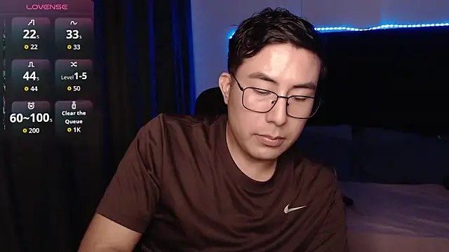 andrewmhilton_ 网络视讯表演