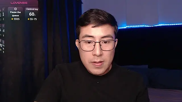 andrewmhilton_ 网络视讯表演