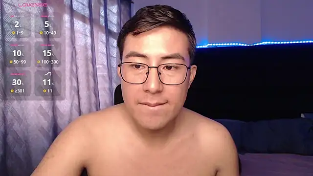 andrewmhilton_ 网络视讯表演