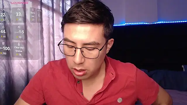 andrewmhilton_'s Webcam Show