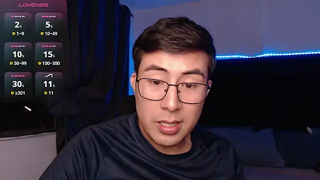 andrewmhilton_ Show Webcam