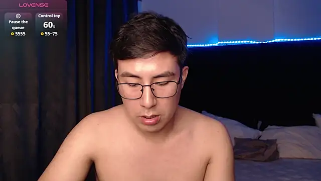 andrewmhilton_ – webcam-show