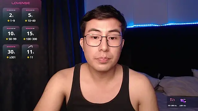 andrewmhilton_ Show Webcam