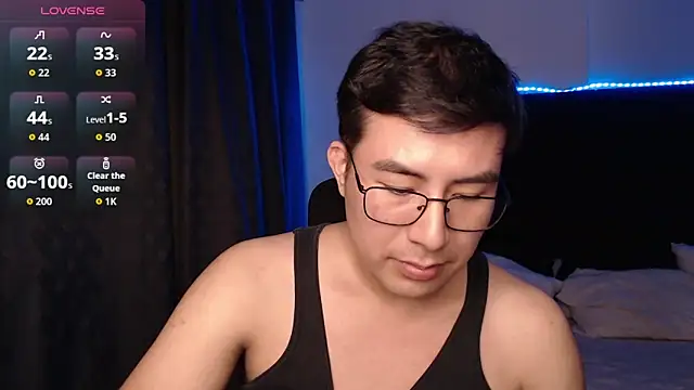 andrewmhilton_ 网络视讯表演