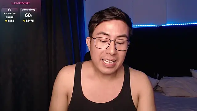 andrewmhilton_ 网络视讯表演
