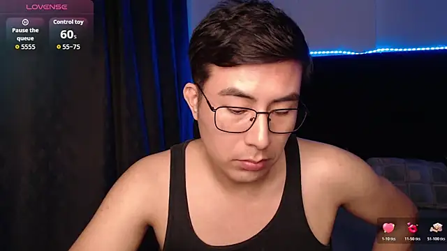 andrewmhilton_ Show Webcam