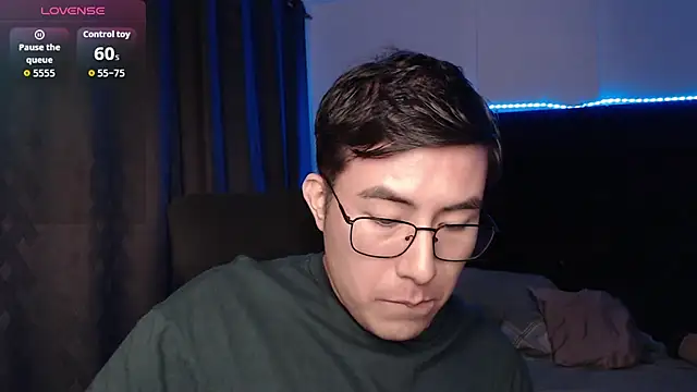 andrewmhilton_ 网络视讯表演