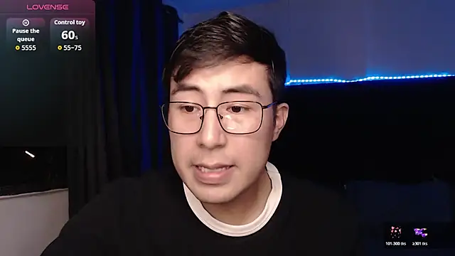 andrewmhilton_'s Webcam Show