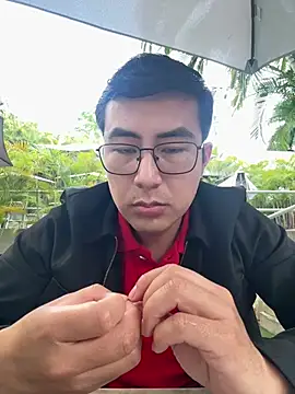 andrewmhilton_'s Webcam Show