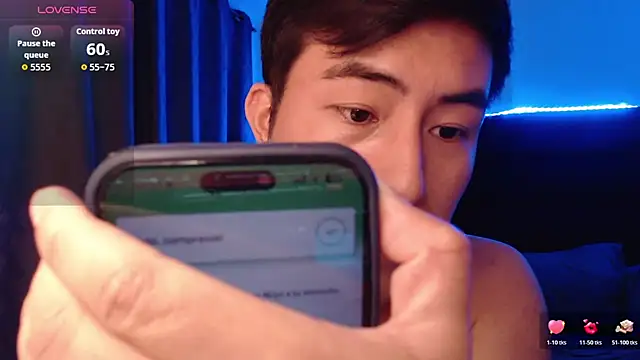 andrewmhilton_ Show Webcam