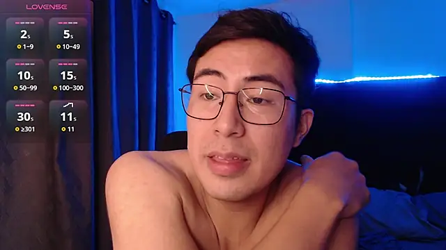andrewmhilton_ 网络视讯表演