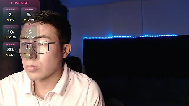 andrewmhilton_ 网络视讯表演