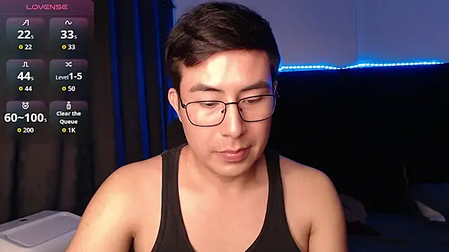 andrewmhilton_ 网络视讯表演