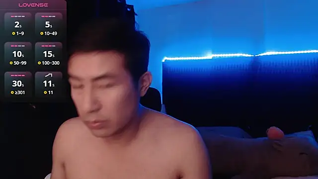 andrewmhilton_ Show Webcam