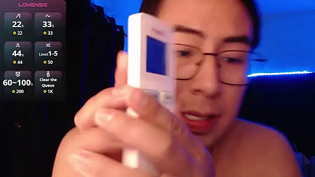 andrewmhilton_'s Webcam Show