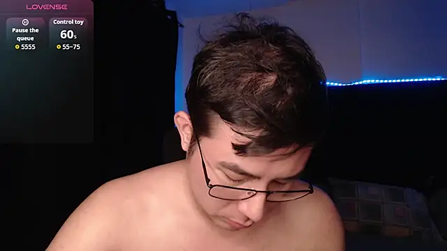 andrewmhilton_ – webcam-show
