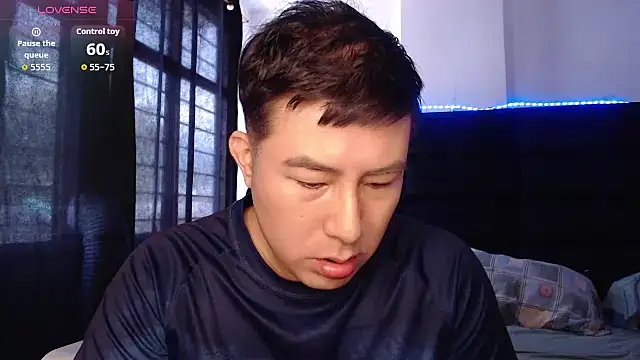 andrewmhilton_'s Webcam Show