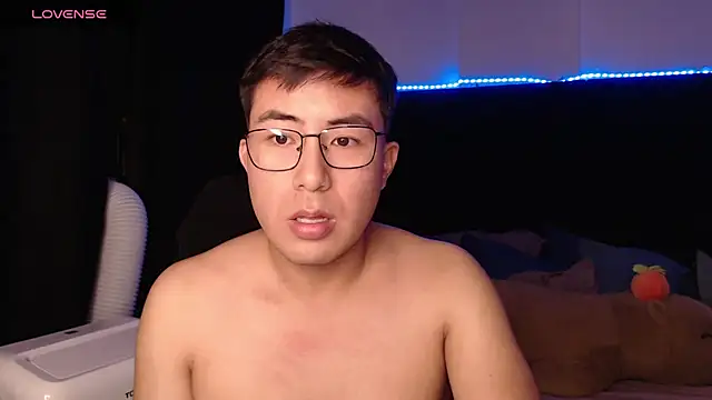 andrewmhilton_ 网络视讯表演