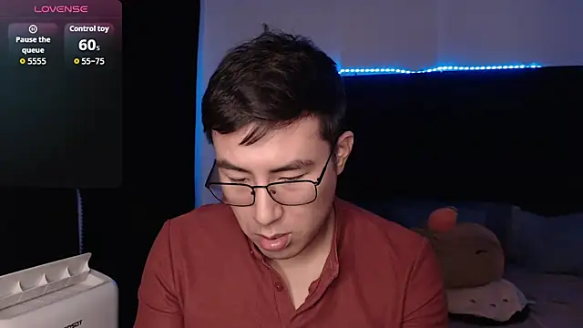 Вебкам-шоу andrewmhilton_