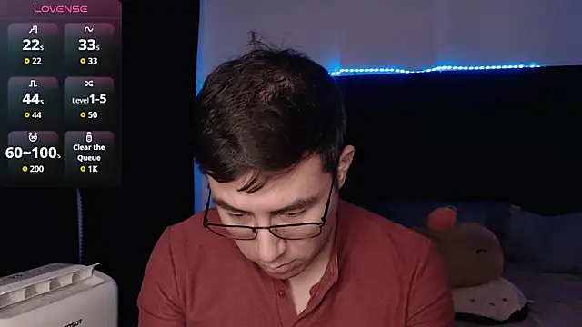 andrewmhilton_'s Webcam Show
