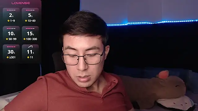 andrewmhilton_ Show Webcam