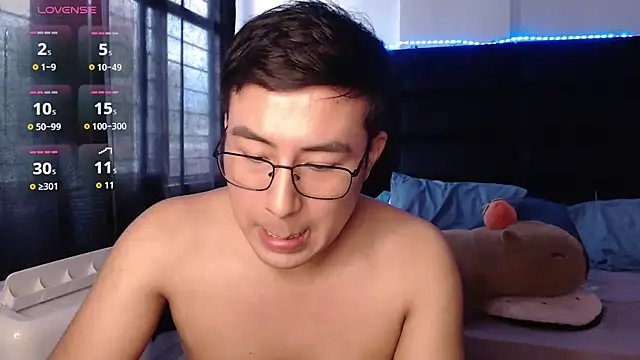 andrewmhilton_ Show Webcam