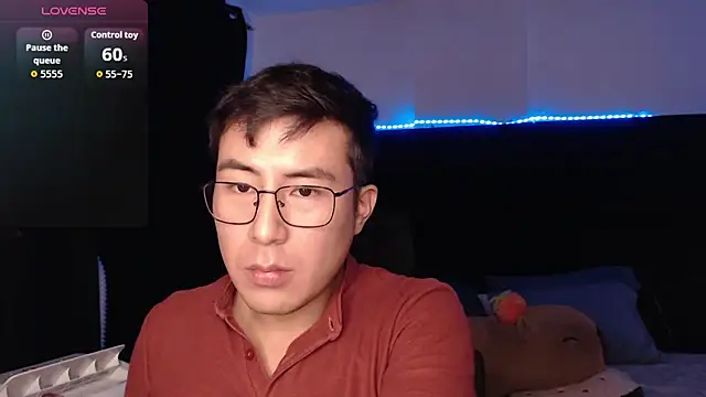 andrewmhilton_ Show Webcam