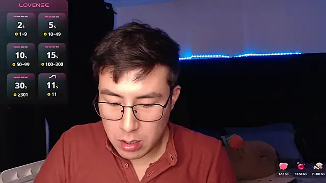 andrewmhilton_ 网络视讯表演