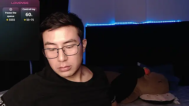 andrewmhilton_ 网络视讯表演