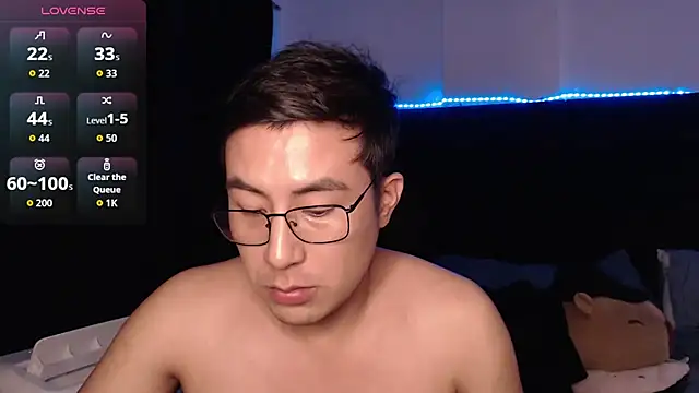 andrewmhilton_ Show Webcam