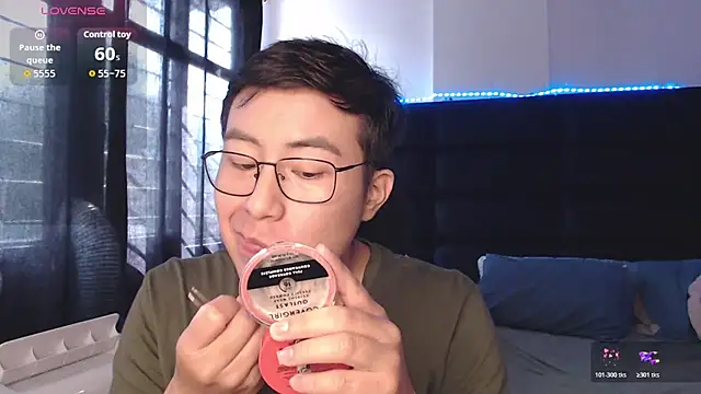 andrewmhilton_ 网络视讯表演