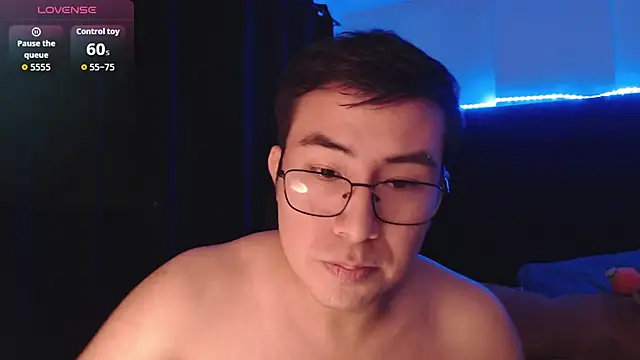 andrewmhilton_ 网络视讯表演