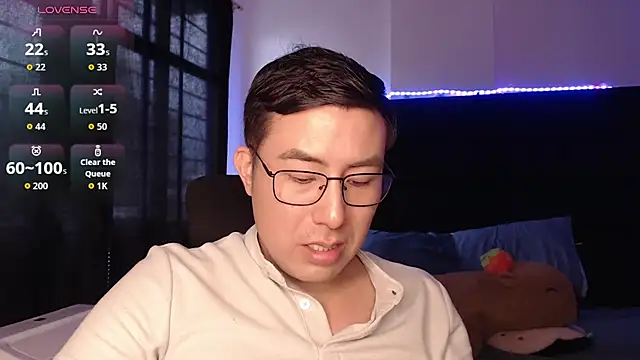 andrewmhilton_ Show Webcam