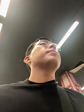andrewmhilton_ Pertunjukan Webcam
