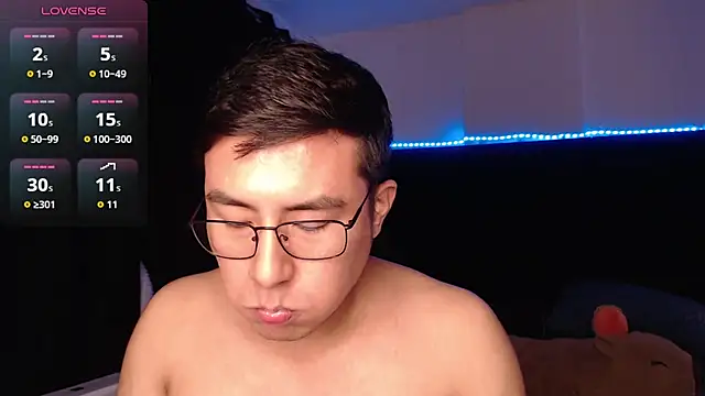 andrewmhilton_ webkamerás műsora