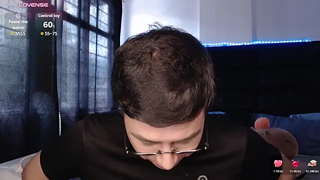andrewmhilton_ Pertunjukan Webcam