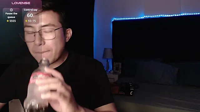 andrewmhilton_ 网络视讯表演