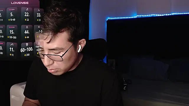andrewmhilton_ 网络视讯表演