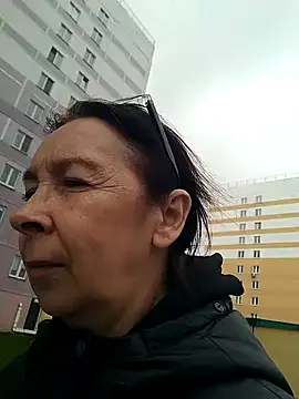Chat XXX en directo de Celine_Faer1