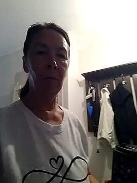 Celine_Faer1のライブXXXチャット